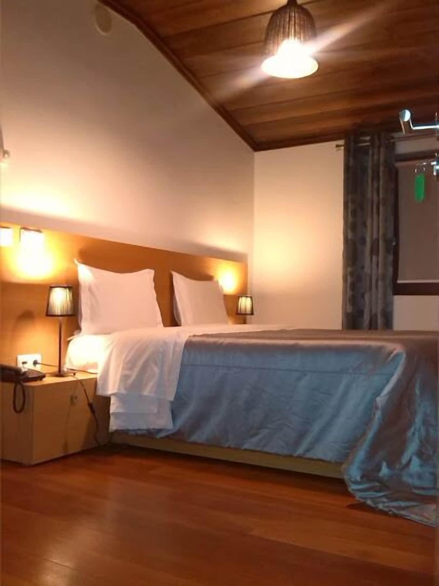 Hotel Rural Alves - Braga - Casa Alves De Torneiros Penso Ngoại thất bức ảnh
