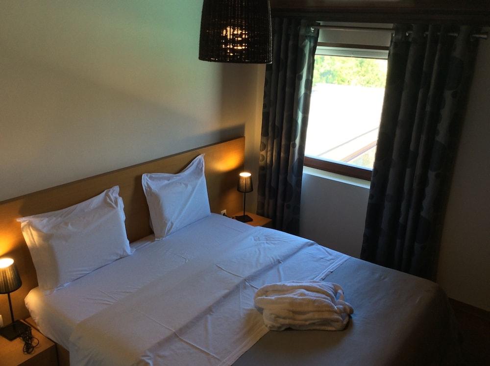 Hotel Rural Alves - Braga - Casa Alves De Torneiros Penso Ngoại thất bức ảnh