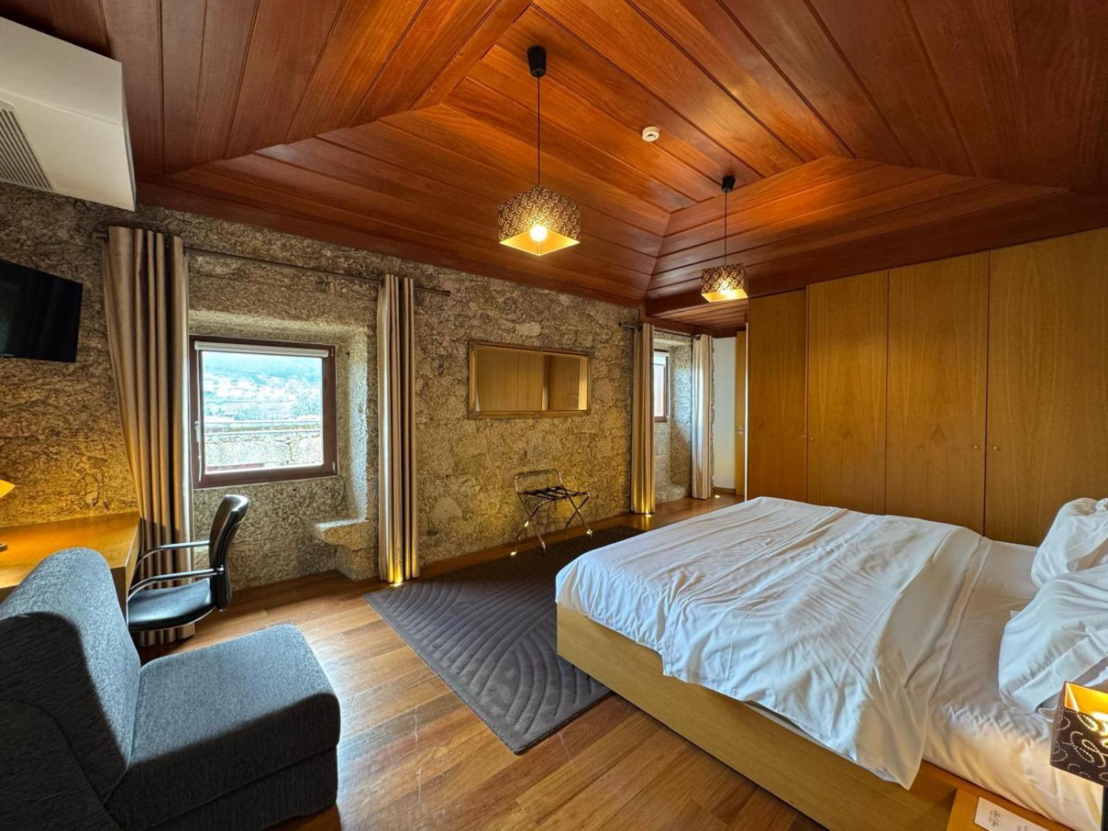 Hotel Rural Alves - Braga - Casa Alves De Torneiros Penso Ngoại thất bức ảnh
